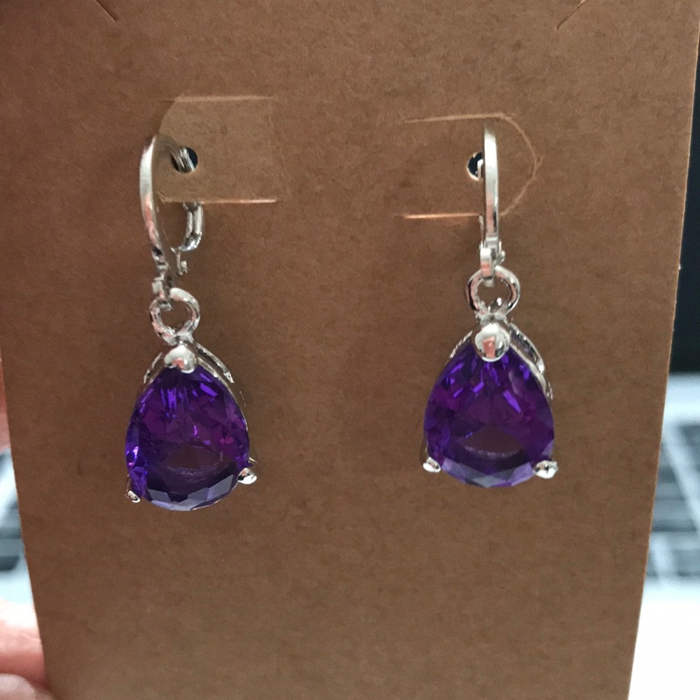 Fashion earrings